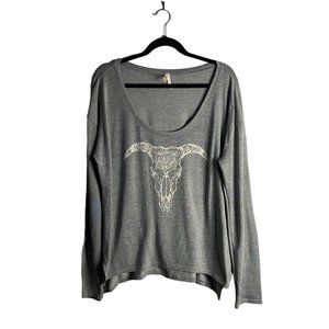 Roper Women's Light Gray Floral Bull Long Sleeve Top